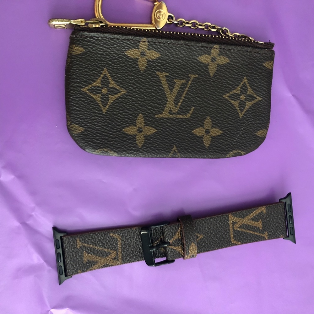 Apple Watch Band Strap ( 38/40mm 42/44mm )